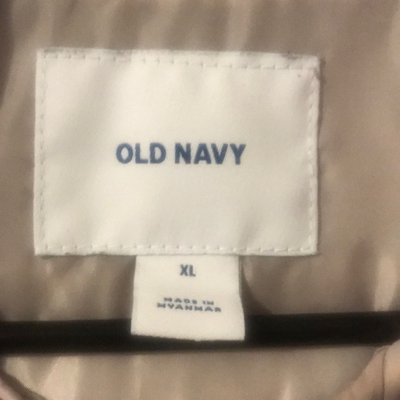 Old navy light lilac vest Sz XL - Picture 2 of 5